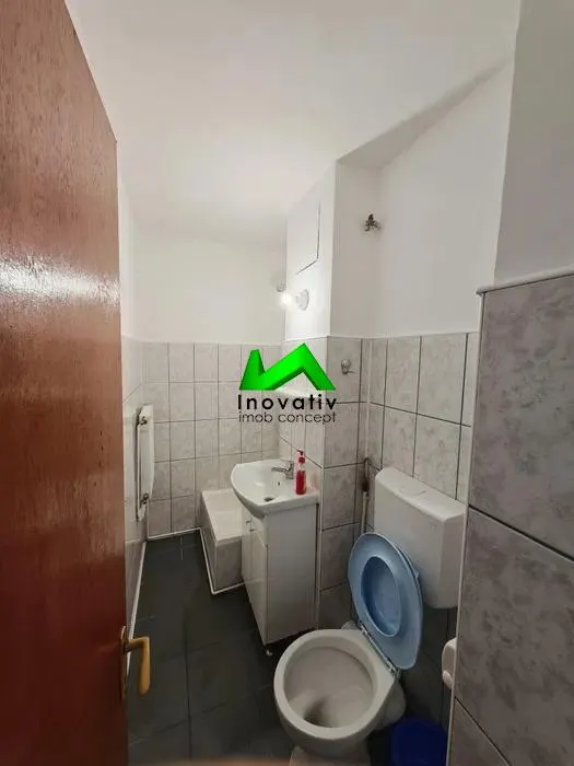 Garsoniera de inchiriat Sibiu Vasile Aaron - foto 4
