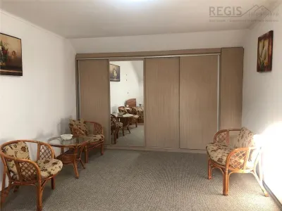 CASA LA CHEIE cu 5 Camere. Parcare si Garaj - foto 7