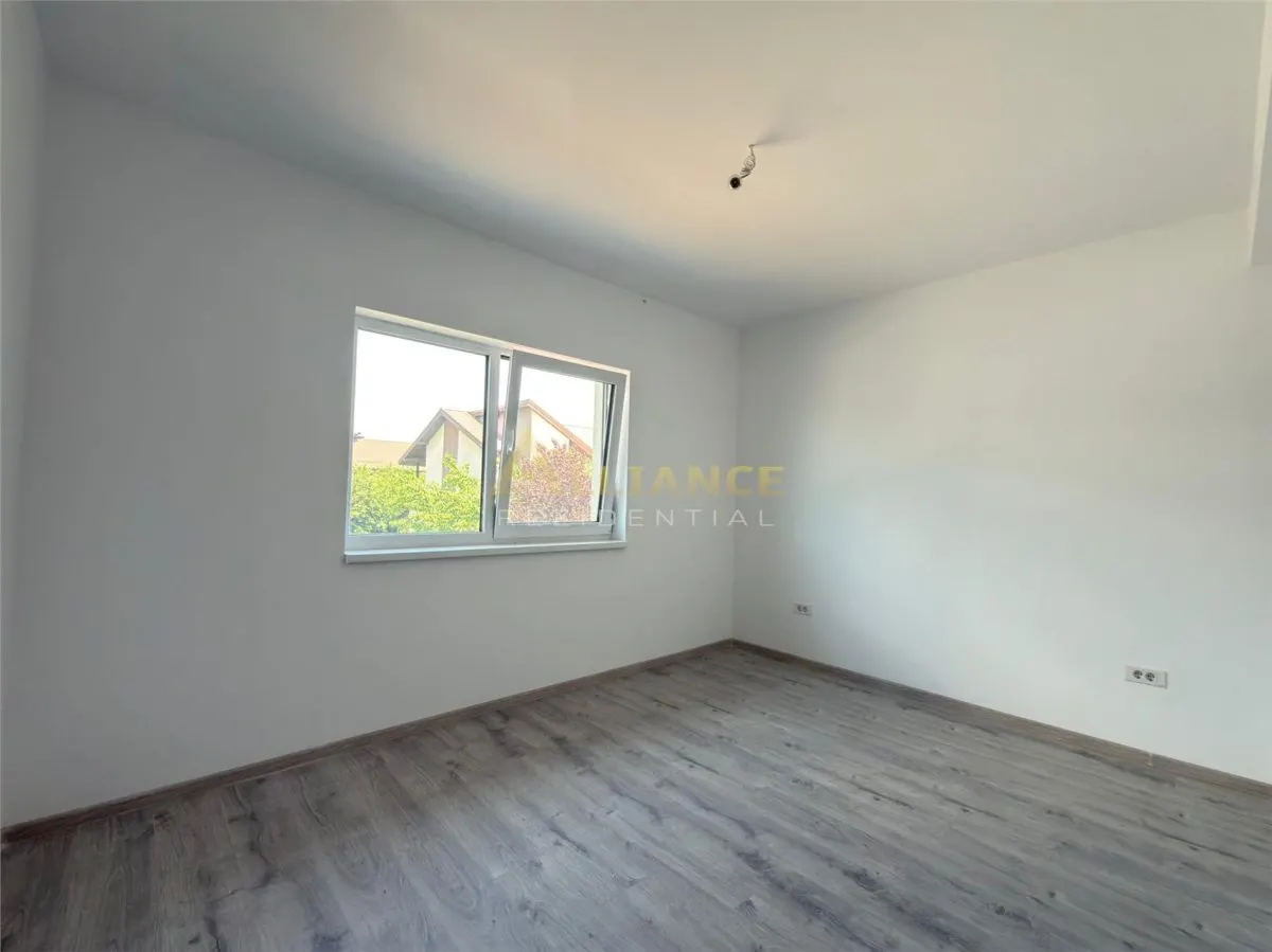 Casa individuala ~ P+1E+POD ~ 5 camere - 2 bai ~ 309 teren - foto 6