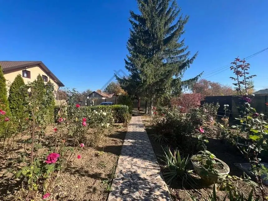 VANZARE VILA INDIVIDUALA | CASA DE VACANTA PRAHOVA PREDESTI TEREN 1000 mp - foto 1