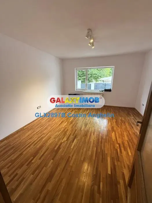 Casa individuala cu 4 camere - Birou sau Locuit - 1 Mai - foto 1