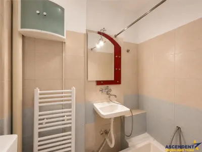 Apartament pe 2 camere cu potential,  zona Ady Endre, Targu Mures - foto 7