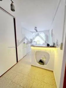 Apartament 3 camere decomandat renovat, mobilat si utilat, Valhuta - foto 10