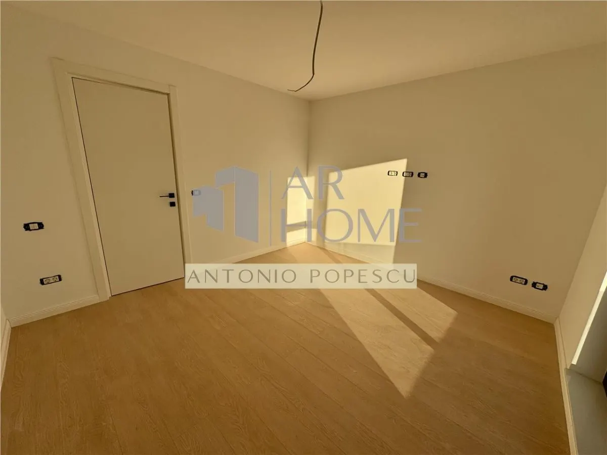 Vanzare apartament 3 camere, premium, in Ploiesti, zona Albert - foto 19