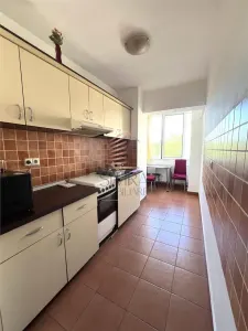 Apartament cu o camere de inchiriat - foto 3