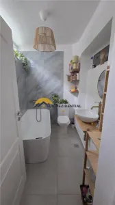 Apartament cochet, in vila, 6 camere cu scara interioara, la cheie - foto 13