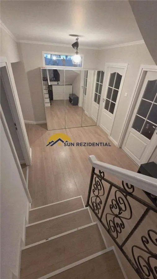 Apartament cochet, in vila, 6 camere cu scara interioara, la cheie - foto 7