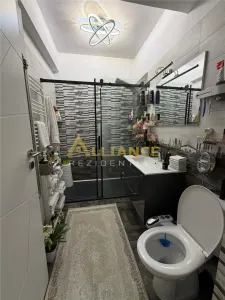 Sector 4 Metrou Aparatorii Patriei Apartament 2 Camere Mobilat si Utilat - foto 13