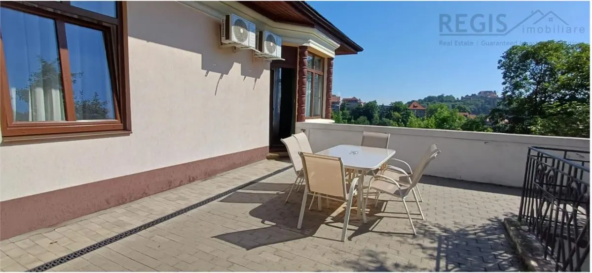 Apartament 5 camere la vila Calea  Poienii - foto 19