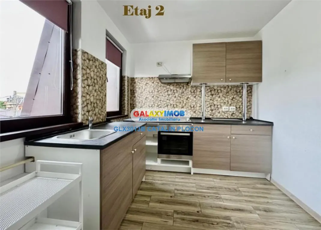 Ofer spre inchiriere Duplex (doua apartamente identice) Bucurestii Noi - foto 11