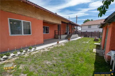 1.200mp teren si casa cu gradina inflorata, aproape de Targu Secuiesc: Belani - foto 16