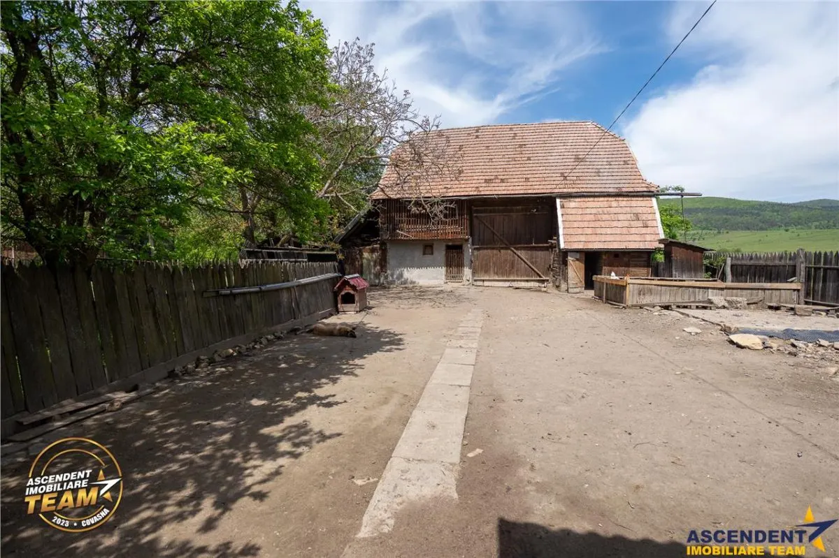 1.200mp teren si casa cu gradina inflorata, aproape de Targu Secuiesc: Belani - foto 25