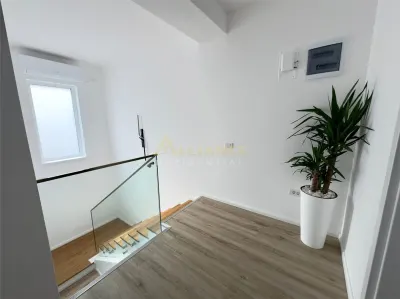 Casa Individuala - 5 camere - 2 bai - 300 mp teren - foto 16
