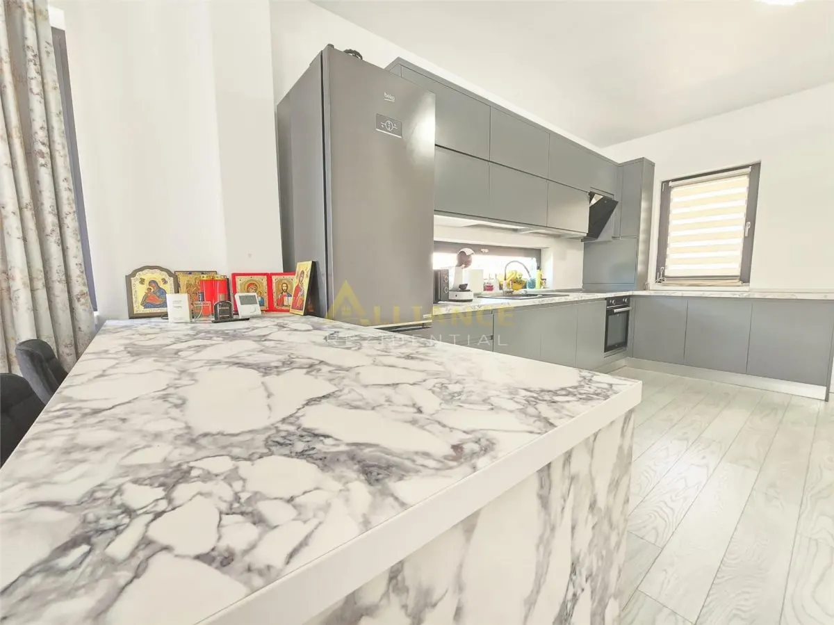 Casa tip duplex || 3 camere 2 bai || teren 150mp - foto 3