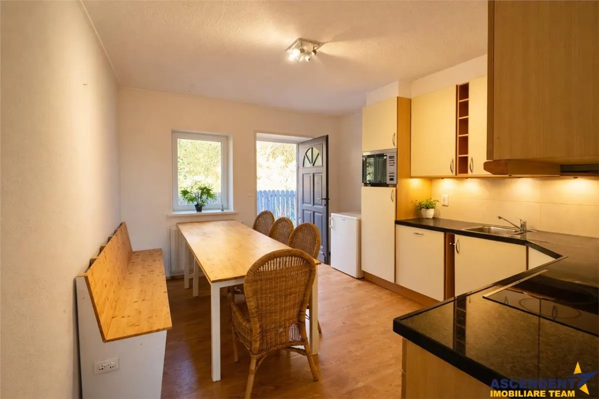 Transilvania Camping, domeniu de 14.400mp,Sanmarghita de Mures:2cladiri, apartamente,potential exceptional - foto 2