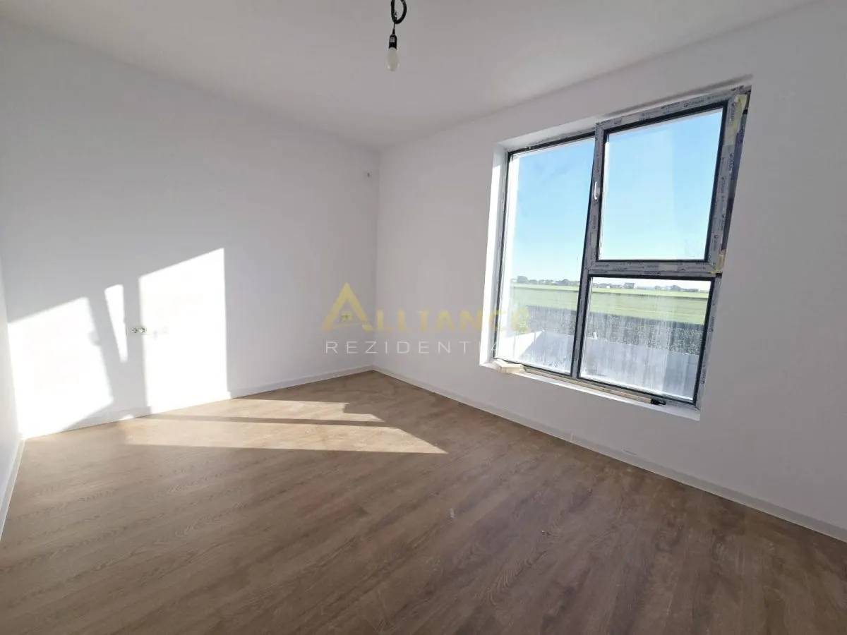 Vila individuala - 5 camere - 3 bai - teren 428mp - pod - beci - foto 10
