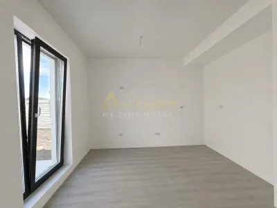 Vila str Miorita-4 camere-3 bai-2 dressinguri-beci - foto 3