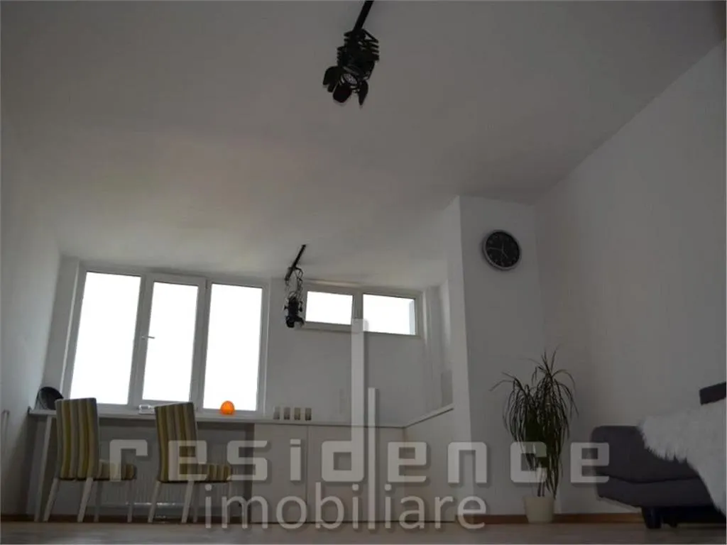 Renovata! Garsoniera moderna, Manastur, zona Piata Flora - foto 6