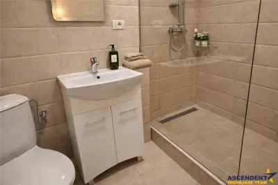 Pet friendly! Garsoniera cocheta si primitoare in Centrul Istoric Brasov - foto 3