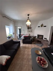 Casa indviduala cu 3 camere, living, bucatarie, 2 bai si mansarda in apropiere de Gherla! - foto 11
