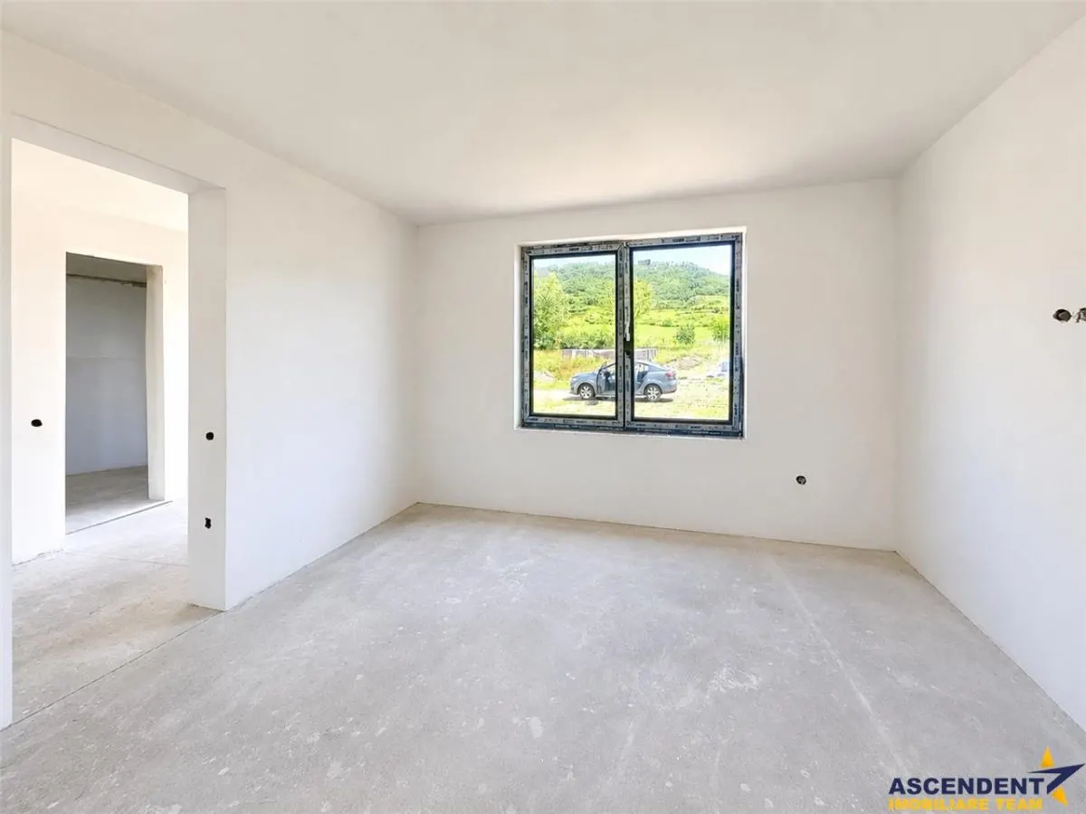 Casa noua, moderna, P + 1E, langa padure, Voiniceni, 6km de Targu Mures - foto 7