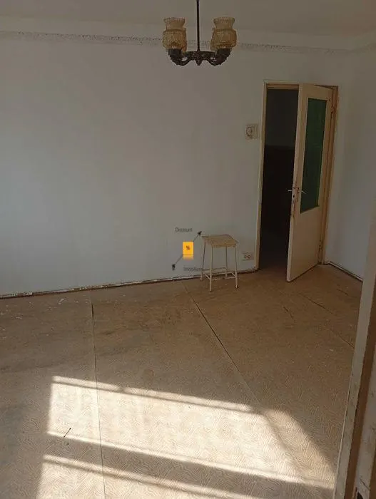 Apartament 3  camere zona Malu Rosu - foto 4