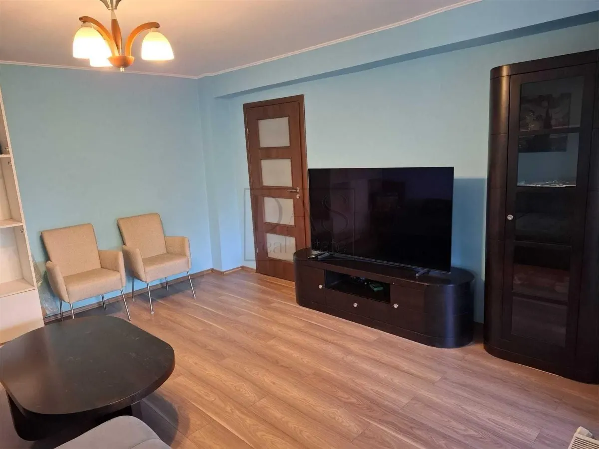 Aviatiei | 2 camere | langa hotel Crystal Palace | Parcare privata - foto 2