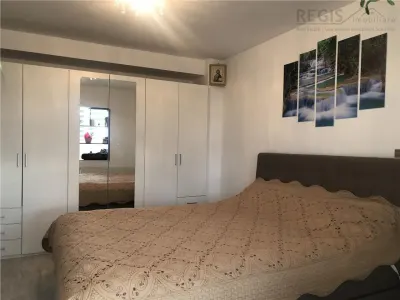 Apartament functional 4 camere  + 2 balcoane cartier Noua - foto 3