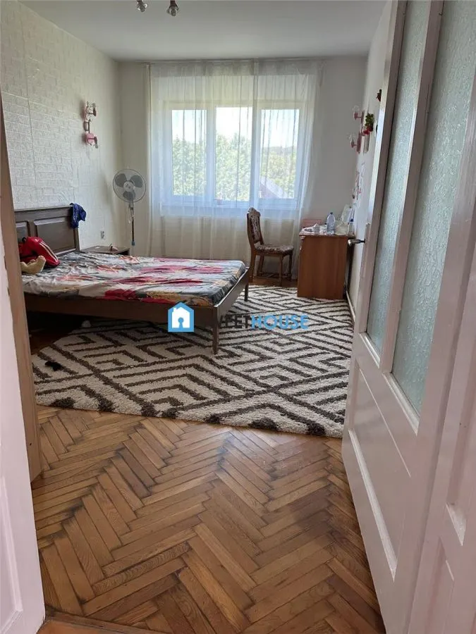 Apartament in casa inchiriere Fagaras Zona Centrala - foto 9