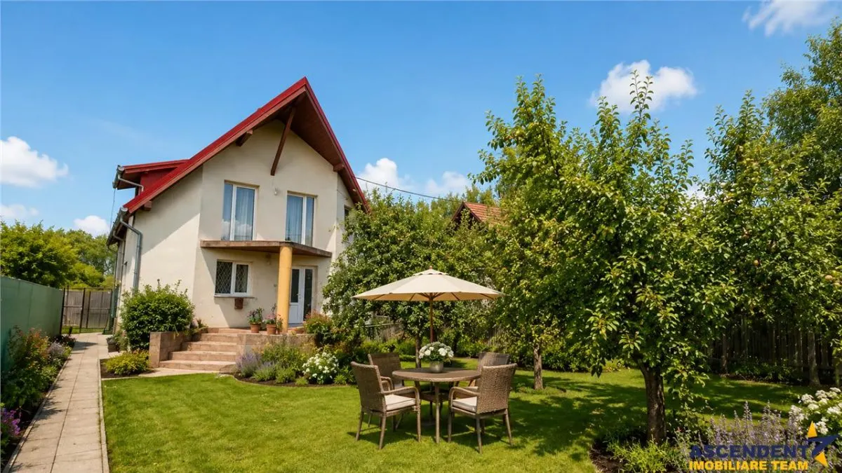 Casa cu 6 camere, 600 mp teren, pomi fructiferi, toate utilitatile, Stupini, Brasov - foto 1