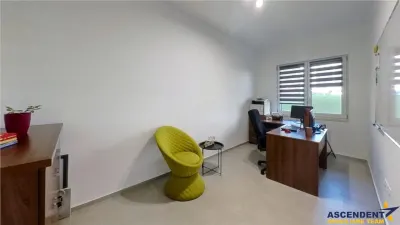 3D! Eleganta unitate,curte,parcari rezervate, Maurer,Targu Mures: locuinta/birou/ comercial. - foto 16
