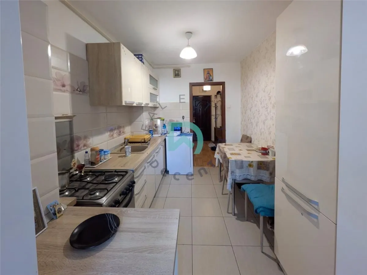 Vand apartamente 3 camere Garii, Brasov - foto 9