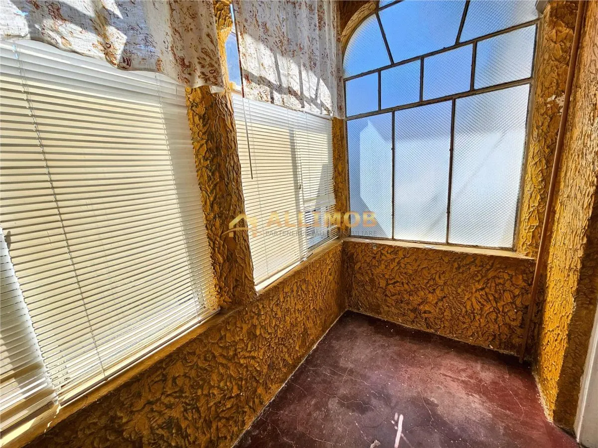 Casă de vânzare în zona Sala Sporturilor â€“ ideală pentru locuit sau investiție - foto 6