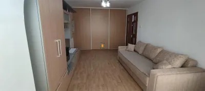 Apartament 2 camere zona Malu Rosu - foto 2