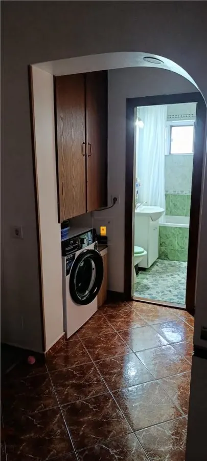Apartament 2 camere zona Malu Rosu - foto 5
